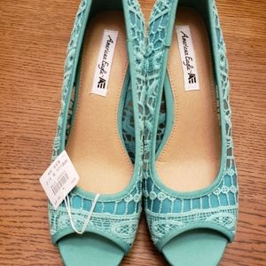 AE Teal Wedges